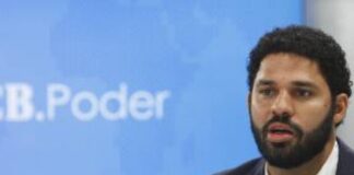 David Miranda vai trocar PSOL pelo PDT