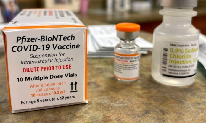 2021-11-03t154614z_633845287_mt1usatoday17085070_rtrmadp_3_nov-3-2021-plymouth-mi-usa-the-recently-fda-approved