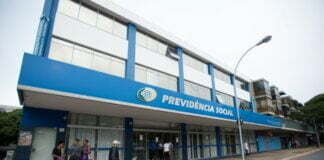 Após 52 dias em greve, médicos peritos do INSS voltam a trabalhar hoje