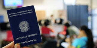 Taxa de desemprego sobe para 7,8% no trimestre encerrado em fevereiro, aponta IBGE