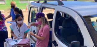 Carro da Vacina imuniza 506 pessoas contra a covid-19