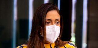 Flávia Arruda grava programa do PL para convencer mulheres a votar em Bolsonaro