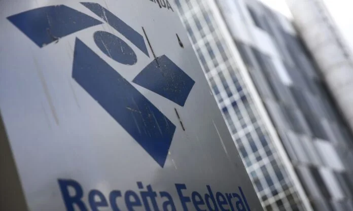 Receita abre segunda-feira consulta a lote residual do IR economia Receita Federal
