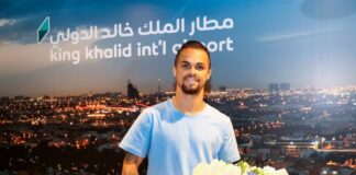 Michael chega à Arábia Saudita para se apresentar ao Al Hilal