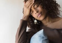 Ressaca pós-festas: o que realmente ajuda a aliviar os sintomas do excesso de álcool