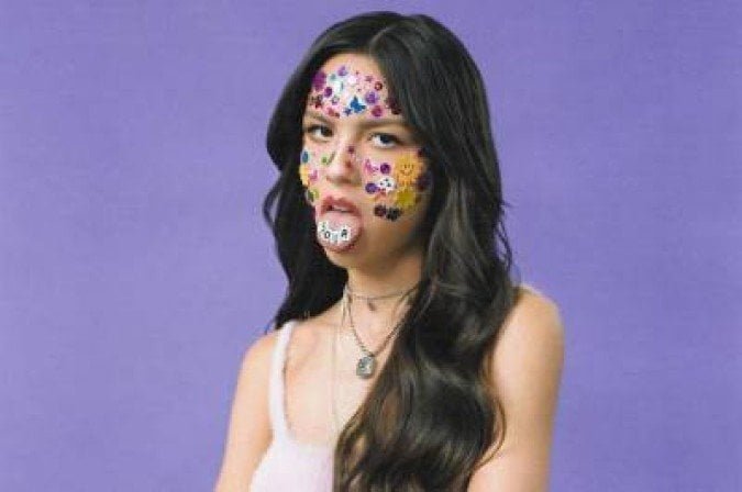 Olivia Rodrigo irá apresentar making of do álbum ‘Sour’ cultura