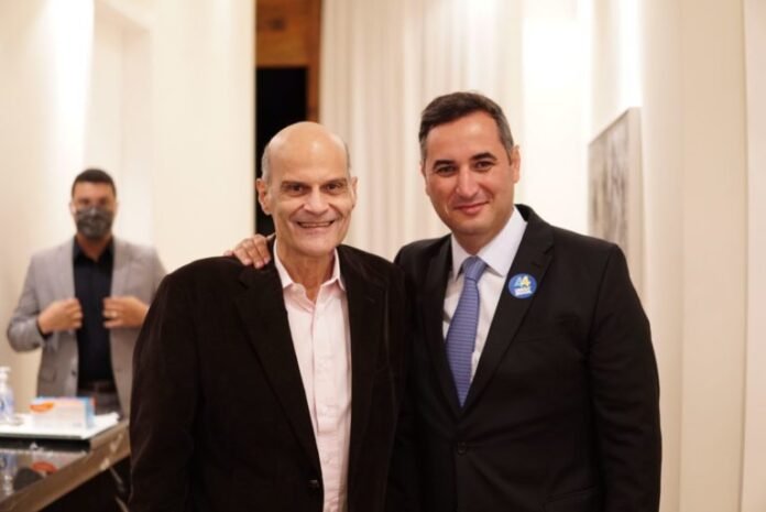 Paco participa da comemoração União Brasil