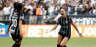 Corinthians vence Real Brasília e amplia vantagem na liderança da série A1