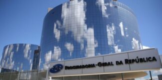 PGR defende perda de cargos de ex-agentes da ditadura militar