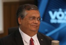 Flávio Dino determina afastamento do presidente do TCE-MA