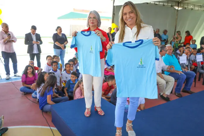 GDF fornecerá gratuitamente uniformes para 475 mil alunos da rede pública brasilia
