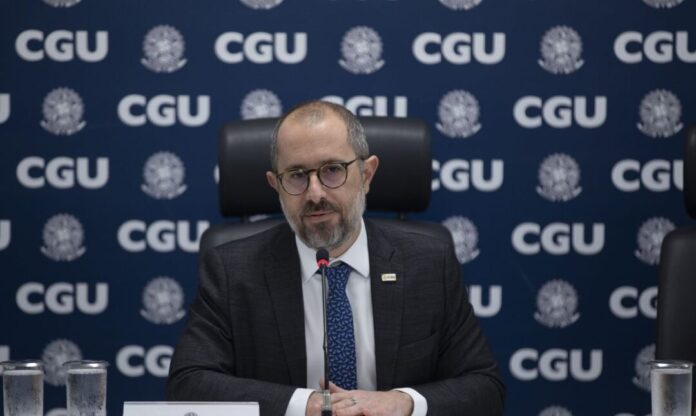 CGU contabiliza 234 casos de sigilo a serem revisados politica