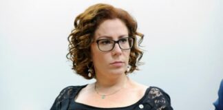 STF analisa anulação de votação que manteve mandato de Carla Zambelli