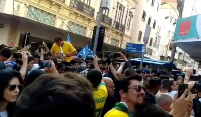Ministro de Lula promove delegado que investigou facada em Bolsonaro politica
