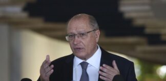 Sobretaxas dos eua ainda atingem 22% das exportações brasileiras, diz alckmin
