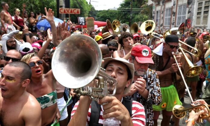Urologista alerta para importância do uso de preservativo no carnaval saude mundo