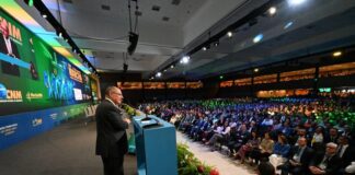 Alckmin reforça diálogo aberto e direto com municípios na Marcha de Prefeitos