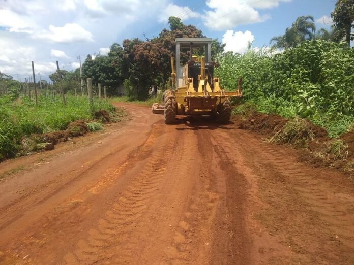 GDF Presente recupera estradas rurais de Ceilândia brasilia