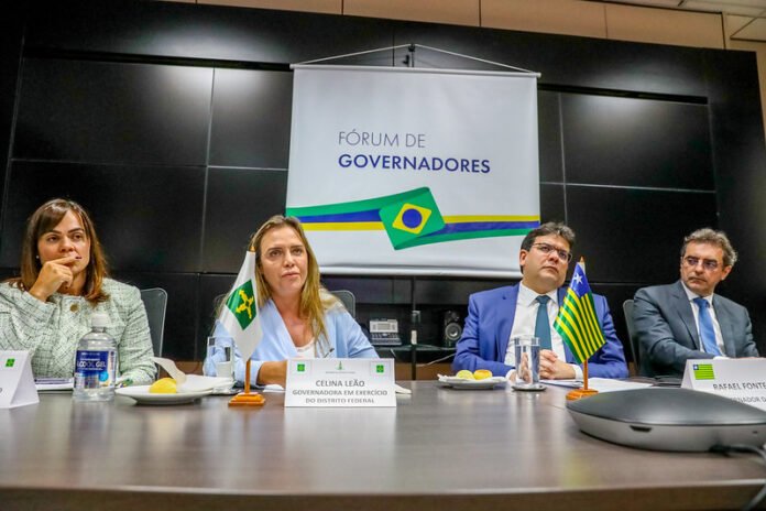 Governadores debatem recomposição fiscal de estados e DF brasilia
