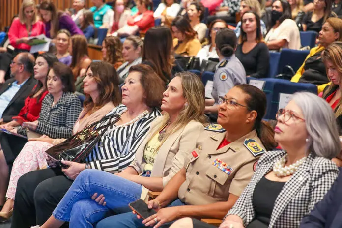 Força-tarefa contra feminicídio tem reforço de ministério, Senado e Câmara brasilia