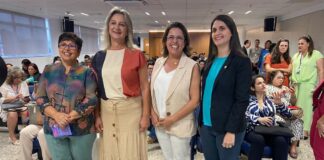 Dra. Zeli participa do 1º Encontro de Mulheres do Legislativo e reforça compromisso com os Direitos da mulher