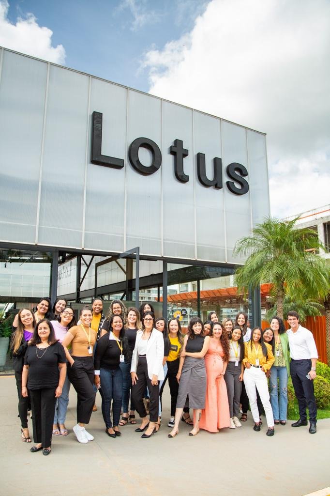 Construção Civil homenageia mulheres e promove bate-papo com brasilia