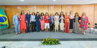 Na abertura do mês da mulher, Governo Federal sinaliza projeto para reforçar equidade salarial