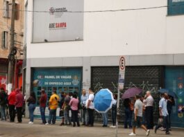 Desemprego cai para 5,4% no Brasil e atinge menor nível para segundo trimestre
