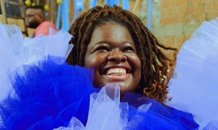 Mulheres e negros cobram protagonismo no carnaval da Sapucaí mundo