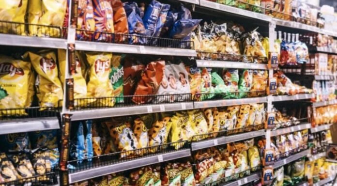 Ultraprocessados fizeram obesidade “explodir” no mundo, alerta endocrinologista saude
