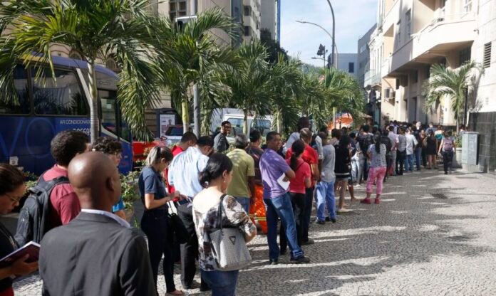 Acesso à saúde é mais difícil para pessoas LGBTQIA+ acima de 50 anos saude