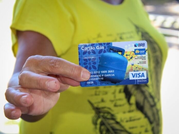 Parcela do Cartão Gás é liberada para 70 mil famílias brasilia