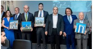 Empresas de construção civil são homenageadas pelo Sinduscon-DF