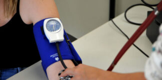 Hipertensão não tratada transforma militar reformado em paciente renal crônico