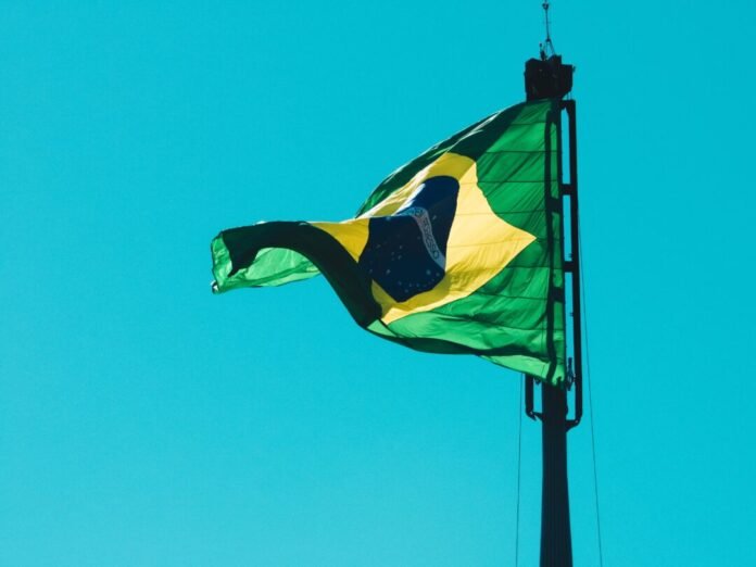 Cresce adesão ao Dia Nacional de Defesa da Democracia no Brasil politica