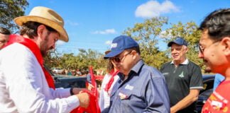 Festa do Divino reúne milhares de fiéis em Planaltina
