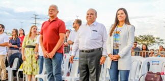 Fiéis comemoram o Espírito Santo em festa de Pentecostes no Taguaparque