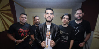 Parada Obrigatória é agitada por grande apresentação da banda Rock 62