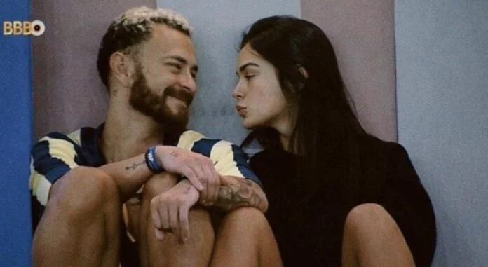 Fim do namoro entre Larissa Santos e Fred Bruno, ex-BBBs, é anunciado cultura
