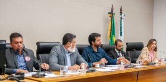 Projeto que valoriza escritores brasilienses é aprovado pela CESC