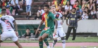 STJD bane atacante por envolvimento em casos de manipulação no futebol