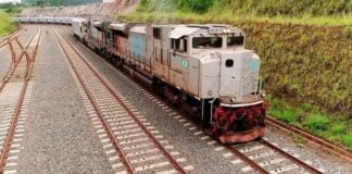 Lula inaugura terminal da Ferrovia Norte-Sul em Goiás