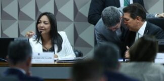 Senadora Eliziane Gama propõe PEC para reduzir jornada de trabalho no Brasil