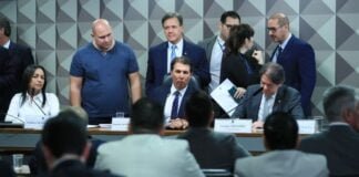 Ex-secretária do “Careca do INSS” diz à CPMI que tinha acesso a cofre