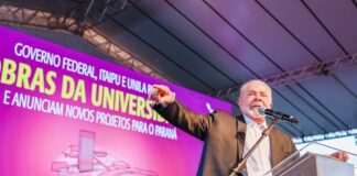 Lula anuncia retomada de obras da Unila e investimentos em escolas no Paraná