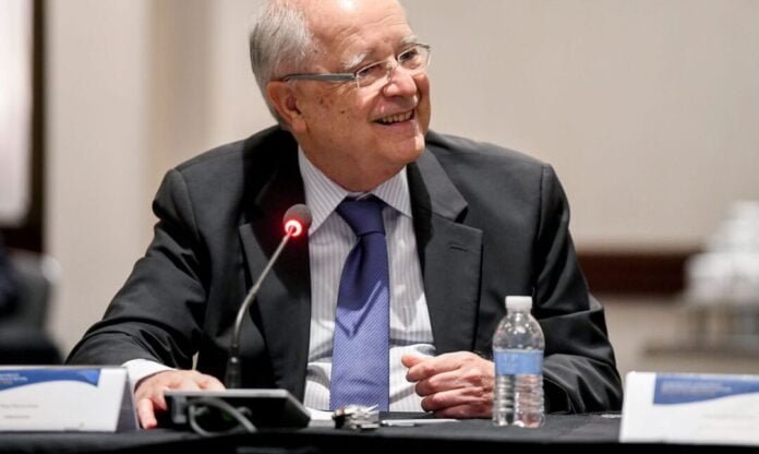 Morre ex-embaixador brasileiro e ex-ministro Sérgio Amaral aos 79 anos política