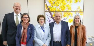 GDF renova cooperação com a Embaixada da França para ensino bilíngue