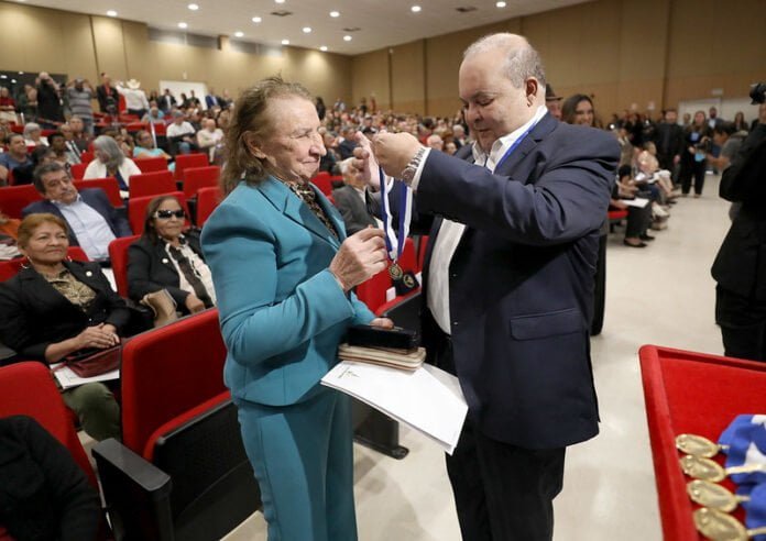 Entrega da Medalha Mérito Líder Comunitário do Distrito Federal brasilia