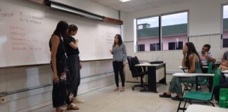 Curso de medicina da Escs passa a contar com Libras na grade curricular