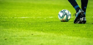 Ingressos caros revelam processo de elitização no futebol, apontam pesquisadores